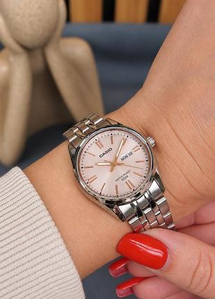 Жіночий годинник casio ltp-1335d-4a