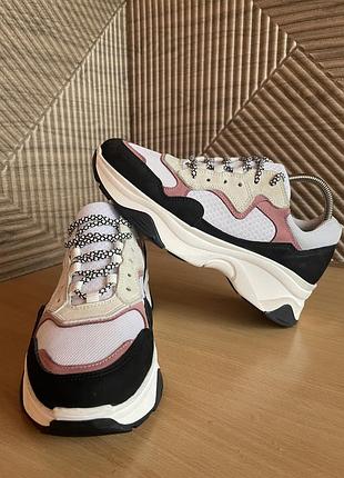 Жіночі кросівки steve madden antonia р 41 устілка 26,5 см.