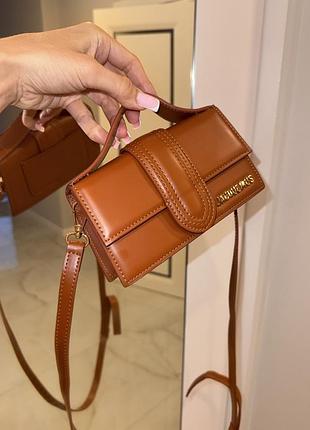 Розкішна шкіряна сумка в коричневому кольорі jacquemus сумочка