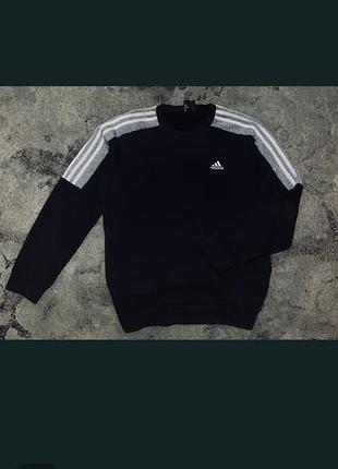 Темно-синій світшот adidas на лампасах