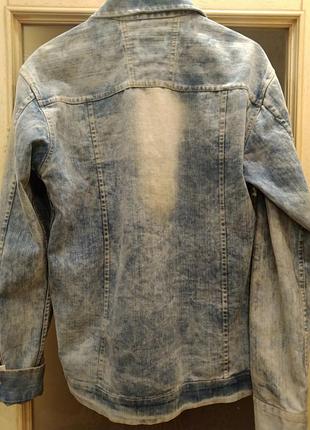 Spyk (xl). стильная джинсовая куртка distressed (испания) 6