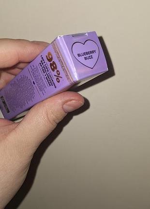 Too faced lip injection maximum plump lip gloss in blueberry buzz (lavender-purple with shifting blue pearl) 3