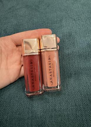 Помади для губ anastasia beverly hills, не нові