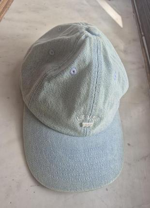 Кепка levi's женская,56 размер,новая 3