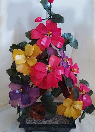 Нефритове дерево 8 півоній і 2 бутона