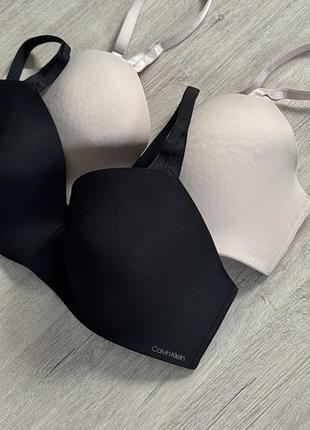 Бюстгальтер calvin klein