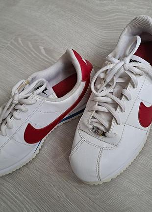 Кросівки nike cortez білі з червоним