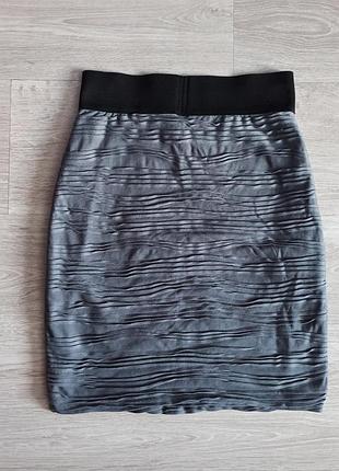 Сіра фактурна міні спідниця h&m 3