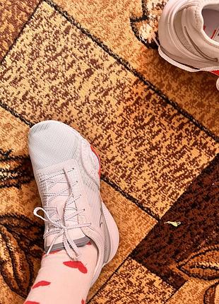 Кросівки жіночі nike 4