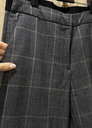 Брюки жіночі zara basic сірі в клітинку, розмір s 2