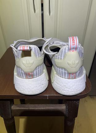 Кросівки adidas nmd_r1 сірі 4