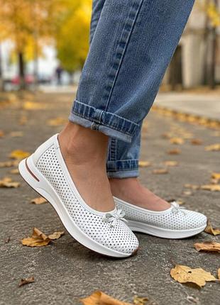 Мокасины слипоны балетки туфлы из натуральной кожи новые белые размер 39
