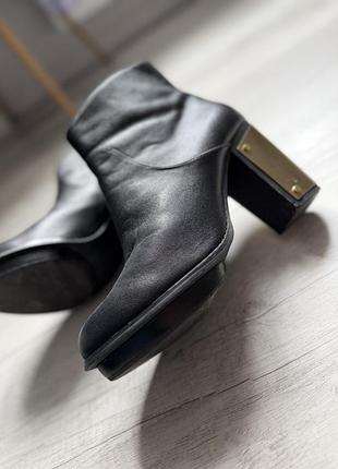 Жіночі ботильйони steve madden чорні шкіряні