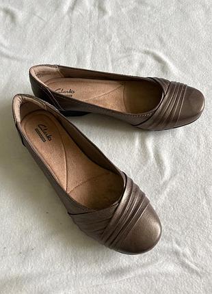 Clarks суперзручні туфлі