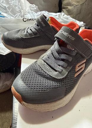 Кросівки дитячі skechers сірі з помаранчевим, розмір 33 (20,5 см)