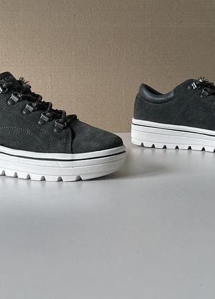 Skechers замшеві кросівки в стилі хайкінг на платформі р. 37 оригінал