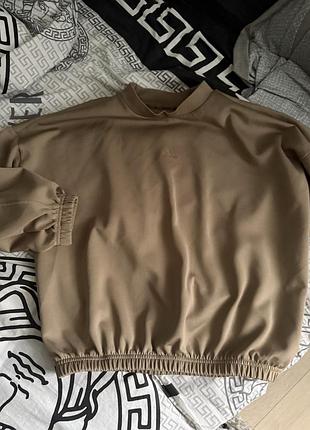 Кофта жіноча adidas бежева