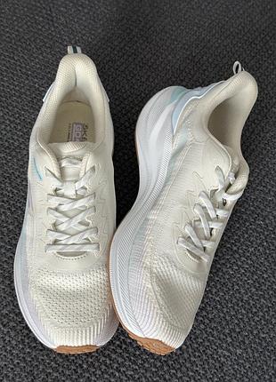 Кросівки жіночі skechers