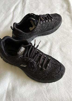 Skechers кросівки