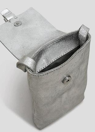 Crossbody white stuff 4