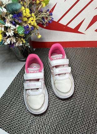 Оригінальні кросівки adidas 2