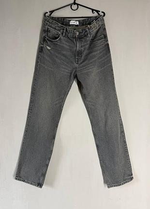 Стильні жіночі сірі джинси pull&bear (розмір eur 40 / l) — графітові / washed grey / straight leg / висока посадка