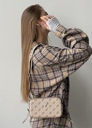 Сумка для жінок guess 4g чорна 7