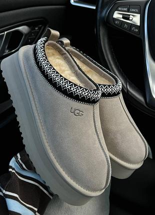 Ugg tazz platform premium 5