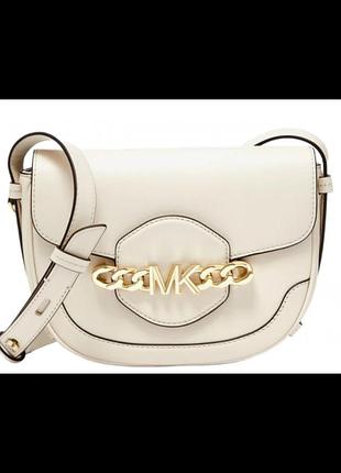 Жіноча сумка michael kors hally small saddle bag в елегантному молочно-білому відтінку (light cream).