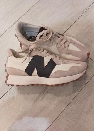 Кросівки new balance