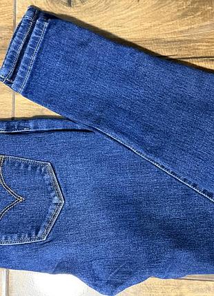 Джинси денім жіночі levi’s 720 high-rise super skinny, офіційний колір med indigo – flat finish