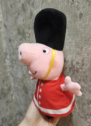 Свинка пеппа гвардиец peppa pig 2