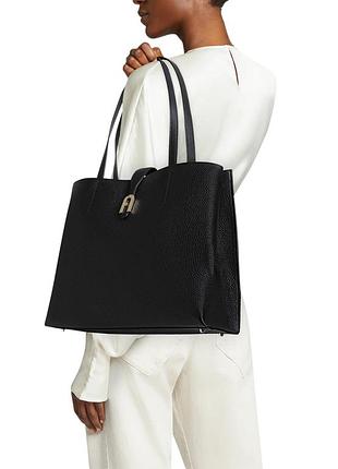 Сумка furla чорна шкіряна 8