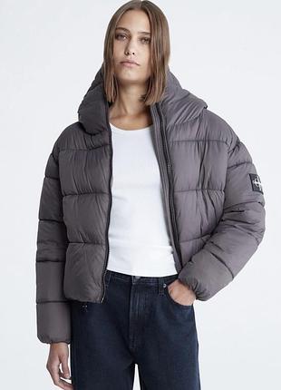 Куртка жіноча calvin klein сіра демісезонна укорочена