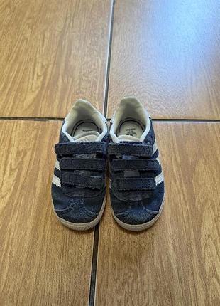 Кросівки для дітей adidas gazelle сині