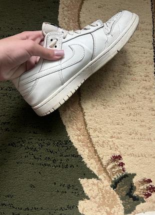 Кросівки nike білі 2
