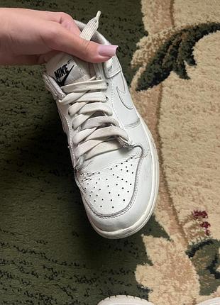 Кросівки nike білі