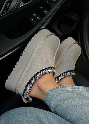 Ugg tazz platform premium