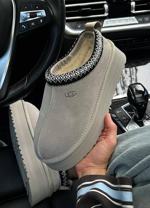 Ugg tazz platform premium 4