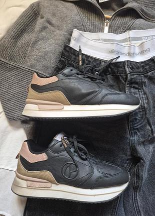 Чорні жіночі снікерси бренду pepe jeans, модель rusper minimal кросівки жіночі