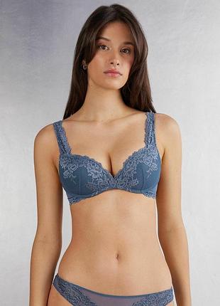 Красивий бюстгальтер intimissimi з колекції pretty flowers