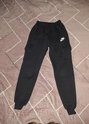 Спортивні штани для хлопчика nike чорні утеплені бавовна