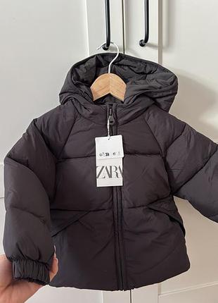 Пуховик дитячий zara чорний 92 см