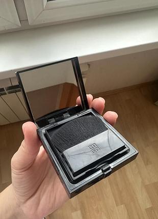 Пудра givenchy 2