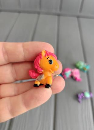 Фигурка hatchimals 4