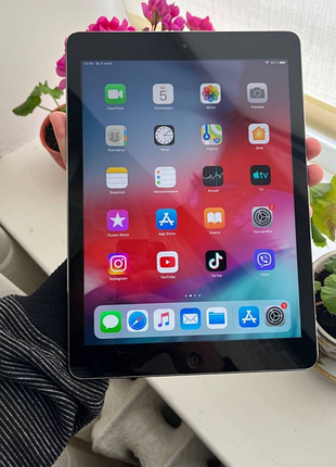 Планшет apple ipad air 9.7”