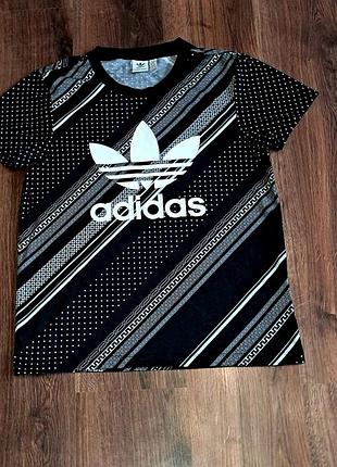 Чоловіча унікальна футболка adidas original з великим лого оригінал