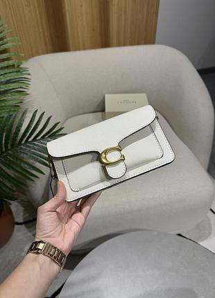 Жіноча сумка coach tabby shoulder bag 20 brass/chalk