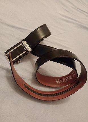 Из натуралной кожи кожаный мужской ремень 100% leather. для деловог стиля. maybik. оригинал