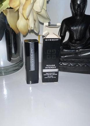 Губна помада givenchy 2